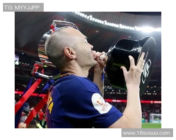 足球明星退役感人瞬间回顾与生涯辉煌成就的深情告别视频 足球明星退役感人瞬间回顾与生涯辉煌成就的深情告别视频