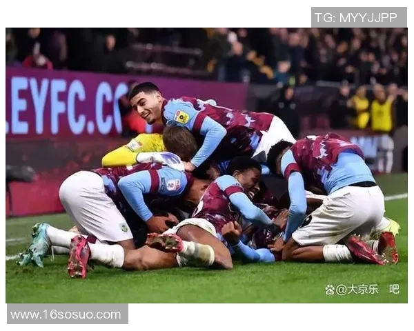 武汉网球队整体压制革新之路：重塑战术与团队协作的全新篇章